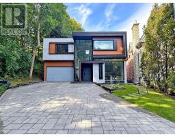 12 WINTON ROAD, Toronto, Ontario