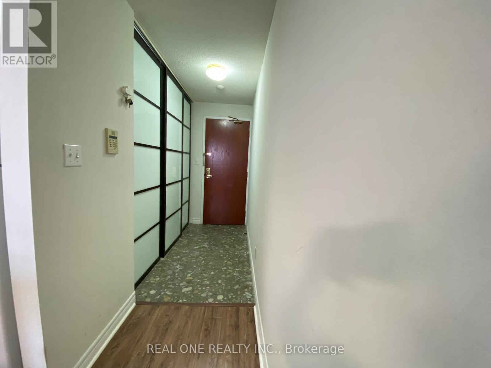 1917 - 28 Empress Avenue, Toronto, Ontario  M2N 6Z7 - Photo 7 - C12632278