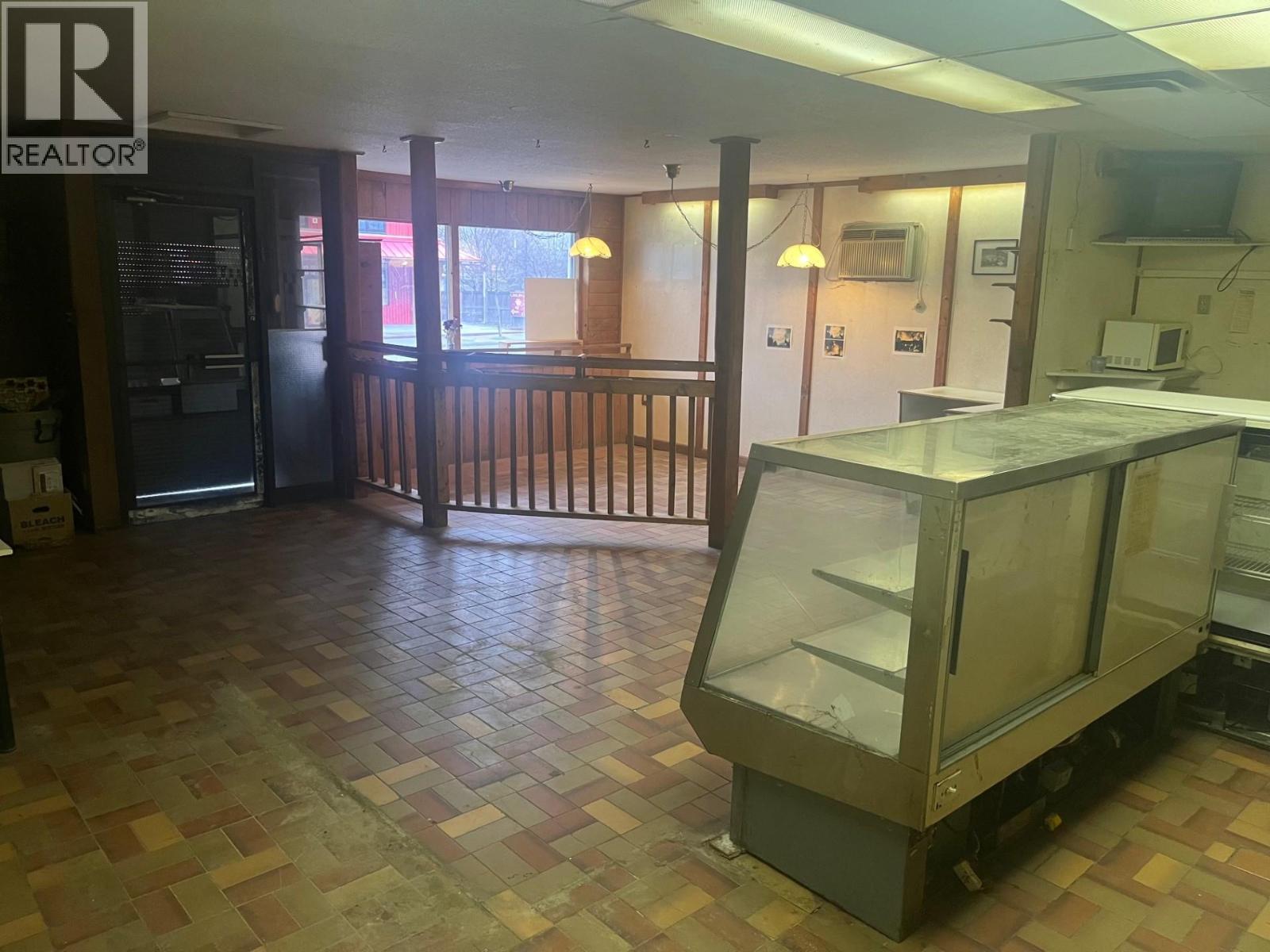 705 Main Street, Lillooet, British Columbia V0K 1V0 - Photo 33 - 10369263