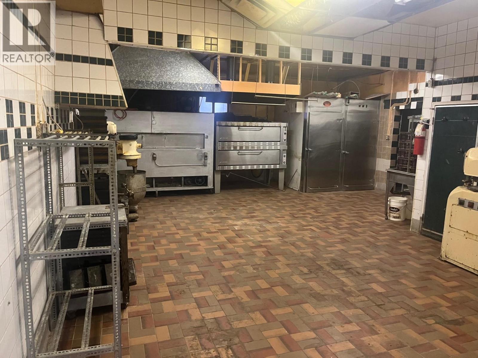 705 Main Street, Lillooet, British Columbia V0K 1V0 - Photo 38 - 10369263