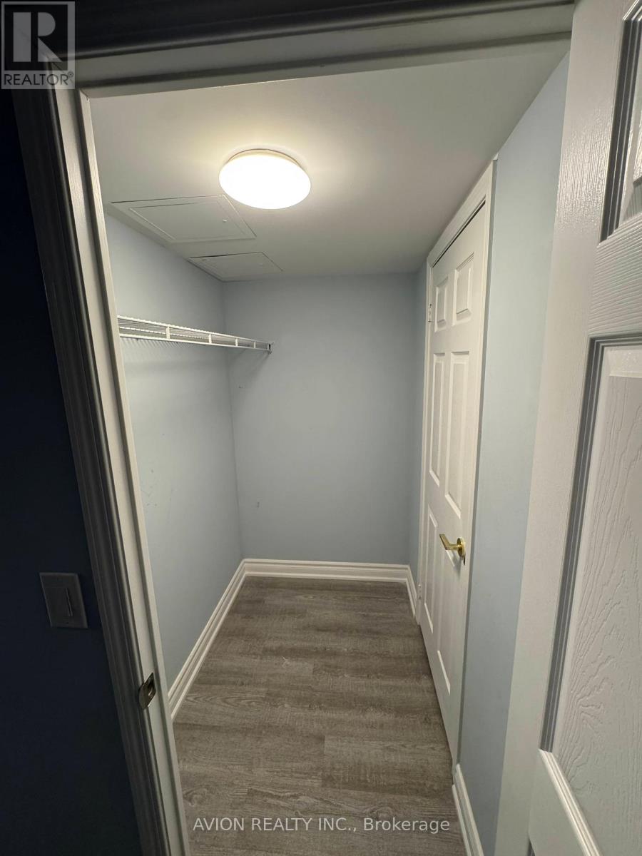 802 - 5500 Yonge Street W, Toronto, Ontario  M2N 7L1 - Photo 18 - C12632108