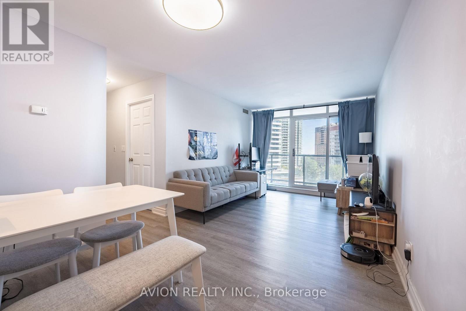 802 - 5500 Yonge Street W, Toronto, Ontario  M2N 7L1 - Photo 11 - C12632108