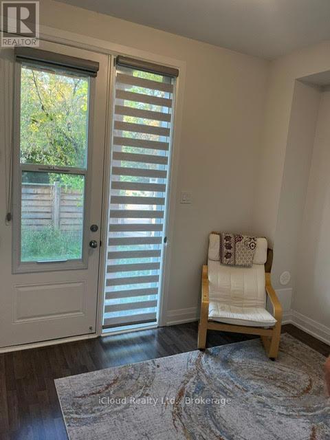 33 Wild Rose Gardens, Toronto, Ontario  M6L 0A5 - Photo 12 - W12632272