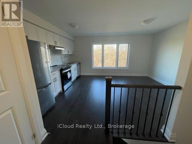 33 Wild Rose Gardens, Toronto, Ontario  M6L 0A5 - Photo 23 - W12632272