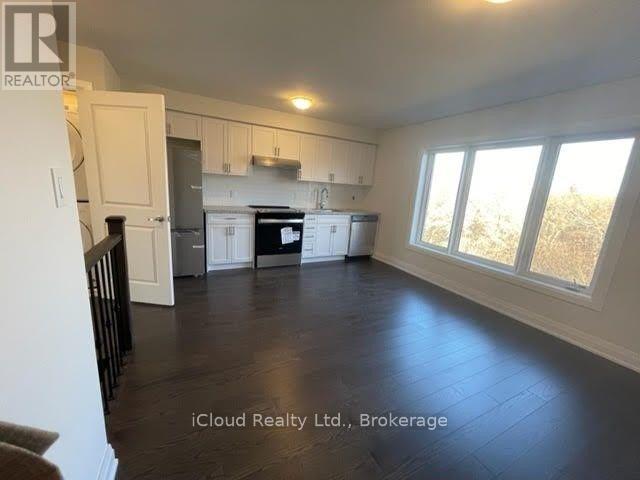 33 Wild Rose Gardens, Toronto, Ontario  M6L 0A5 - Photo 26 - W12632272