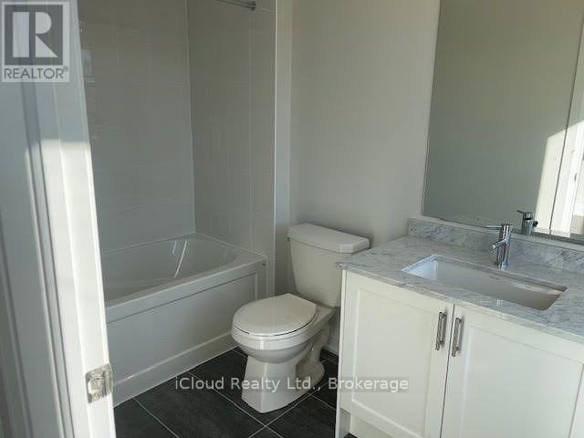 33 Wild Rose Gardens, Toronto, Ontario  M6L 0A5 - Photo 28 - W12632272