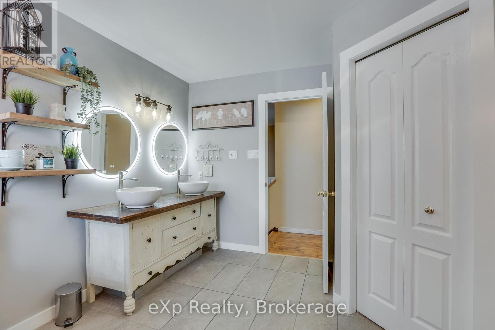 547 Forest Creek Place, London East, Ontario N5Y 5T7 - Photo 24 - X12632298