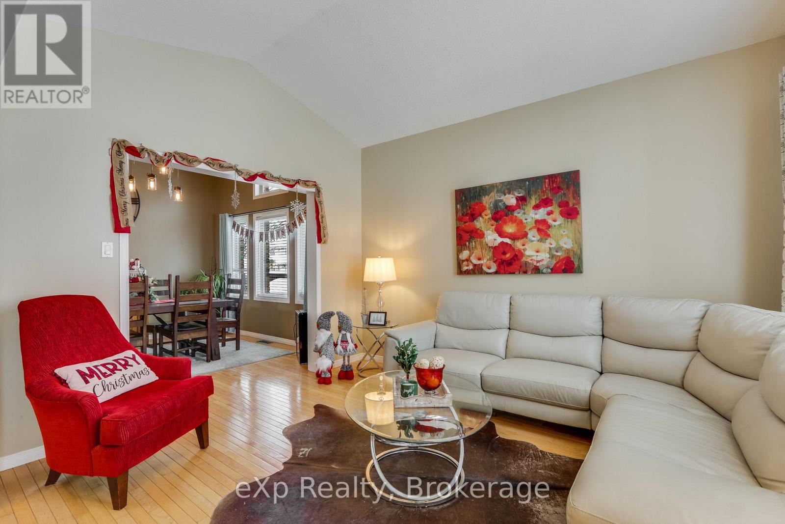 547 Forest Creek Place, London East, Ontario N5Y 5T7 - Photo 3 - X12632298