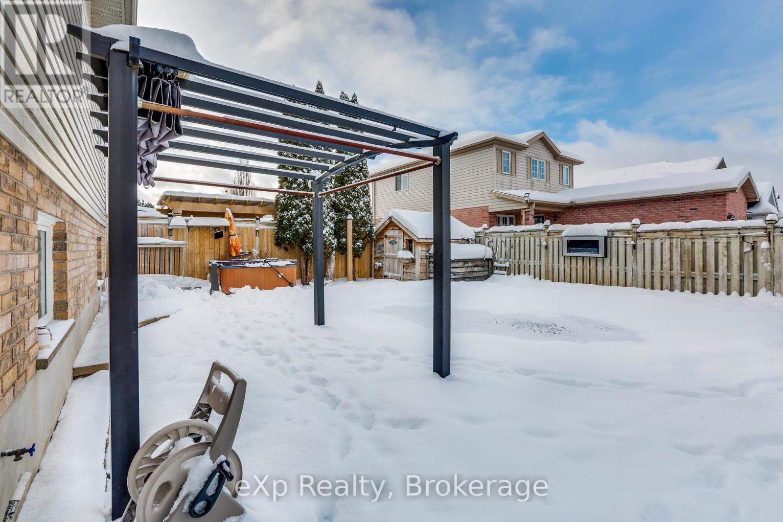 547 Forest Creek Place, London East, Ontario N5Y 5T7 - Photo 38 - X12632298