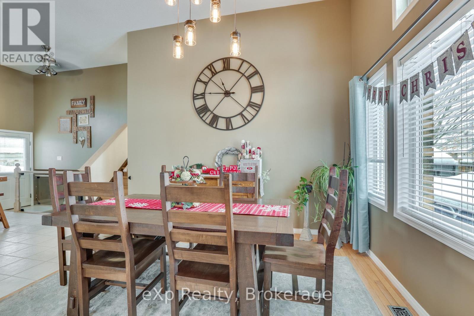 547 Forest Creek Place, London East, Ontario N5Y 5T7 - Photo 6 - X12632298