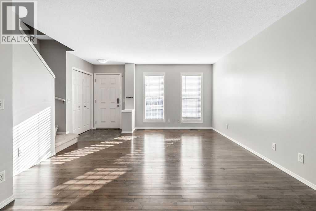 123 Elgin Meadows View Se, Calgary, Alberta  t2Z 0E9 - Photo 8 - A2274573