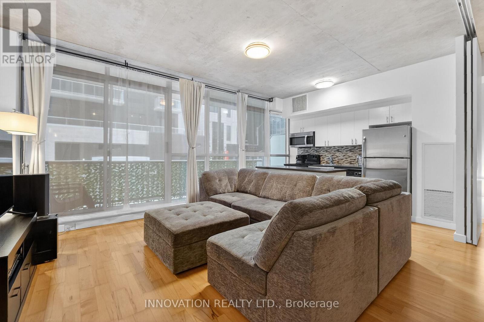 201 - 179 George Street, Ottawa, Ontario  K1N 1J8 - Photo 14 - X12632290