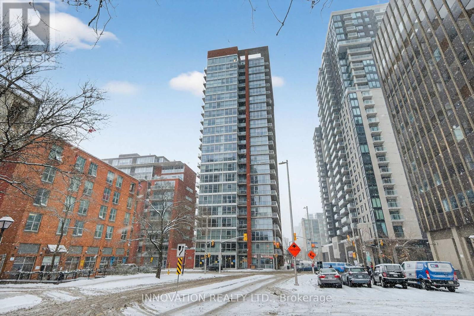 201 - 179 George Street, Ottawa, Ontario  K1N 1J8 - Photo 4 - X12632290