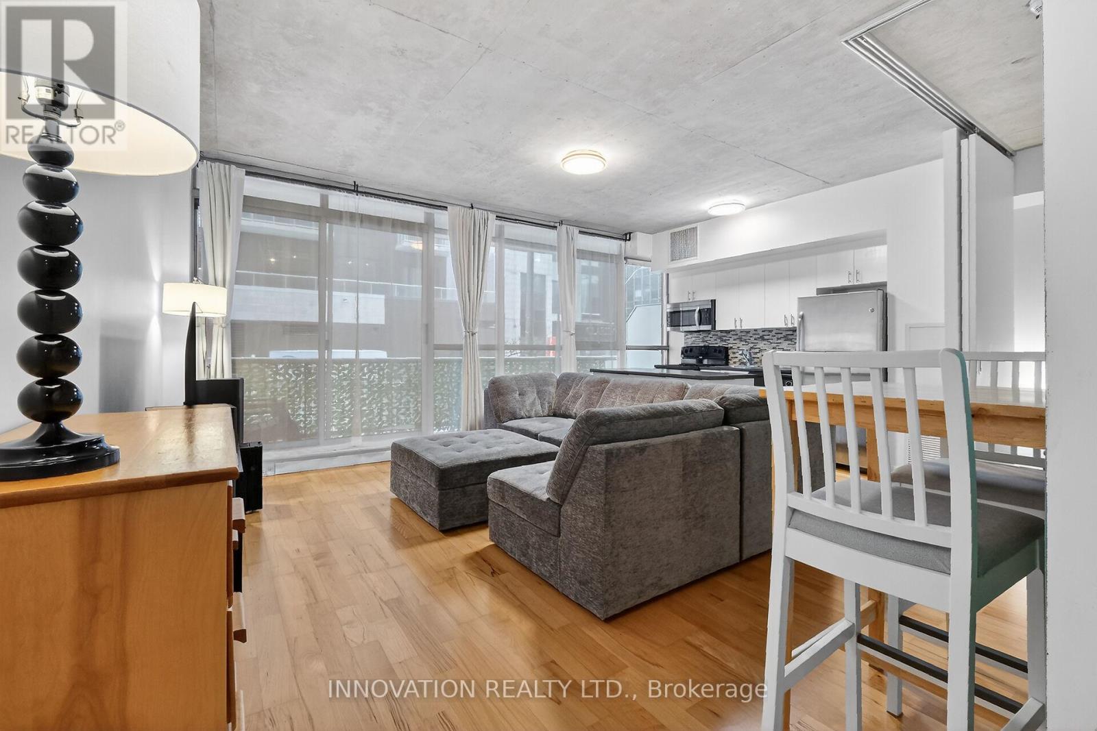 201 - 179 George Street, Ottawa, Ontario  K1N 1J8 - Photo 8 - X12632290