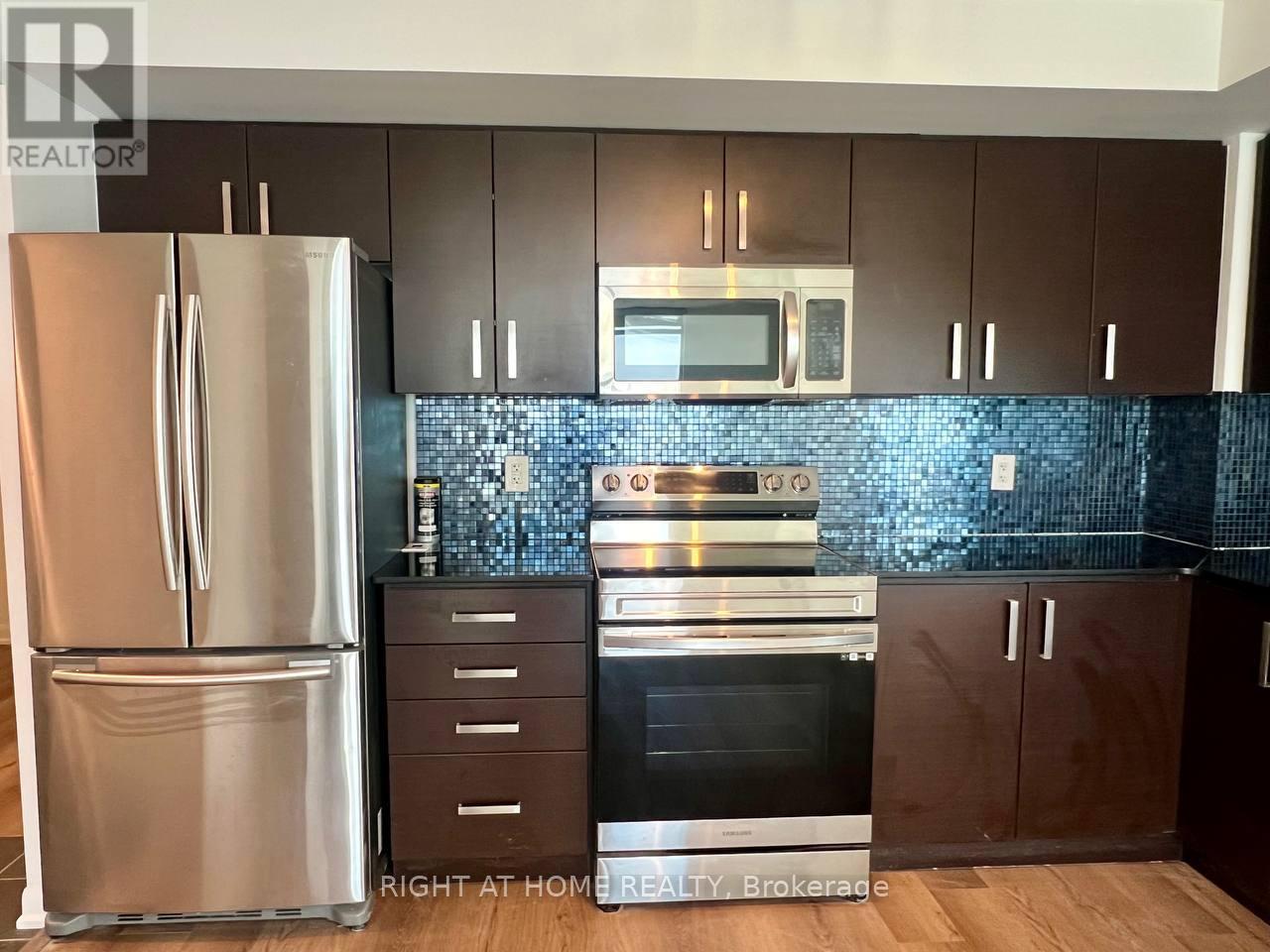 2215 - 17 Anndale Drive, Toronto, Ontario  M2N 2W7 - Photo 2 - C12495624