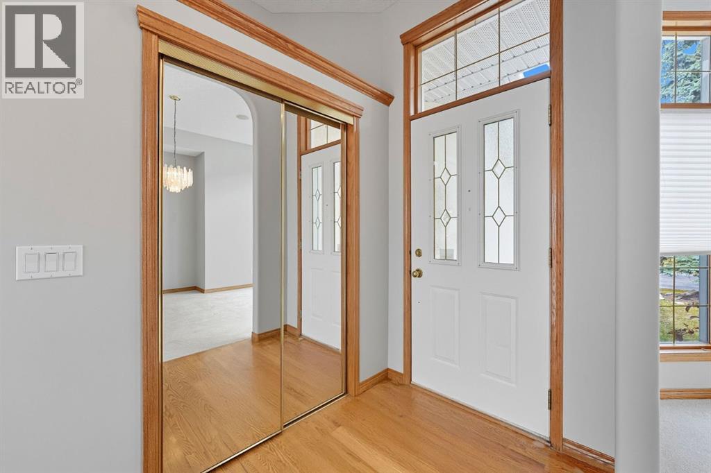 36 Eagleview Heights, Cochrane, Alberta T4C 1P5 - Photo 3 - A2265991