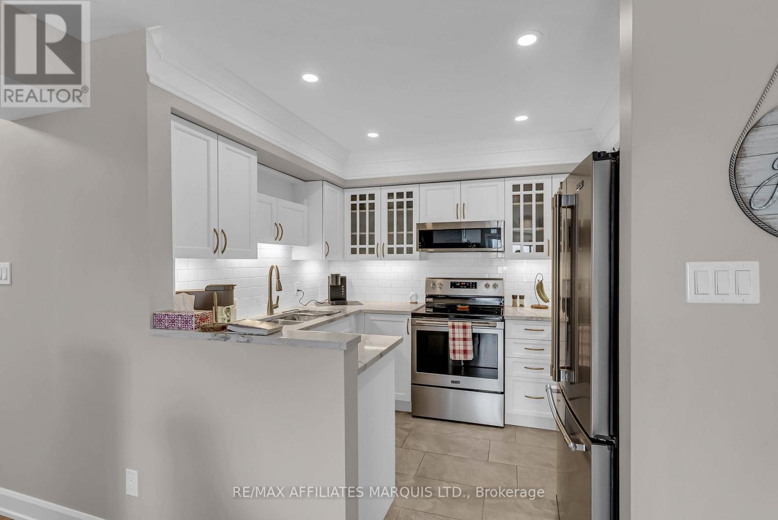 411 - 121 Water Street W, Cornwall, Ontario K6J 5T8 - Photo 15 - X12632286