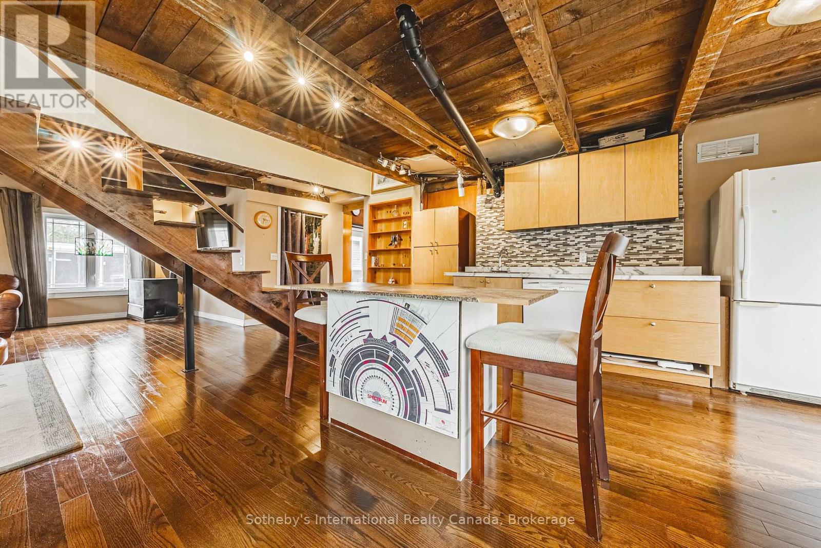 1680 Old Brock Street, Norfolk, Ontario N0E 1W0 - Photo 3 - X12440998