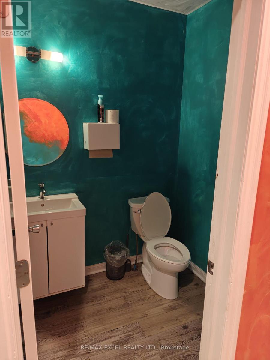 253 Gerrard Street E, Toronto, Ontario  M5A 2G1 - Photo 5 - C12632304