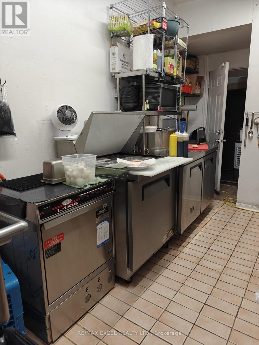 253 Gerrard Street E, Toronto, Ontario  M5A 2G1 - Photo 9 - C12632304