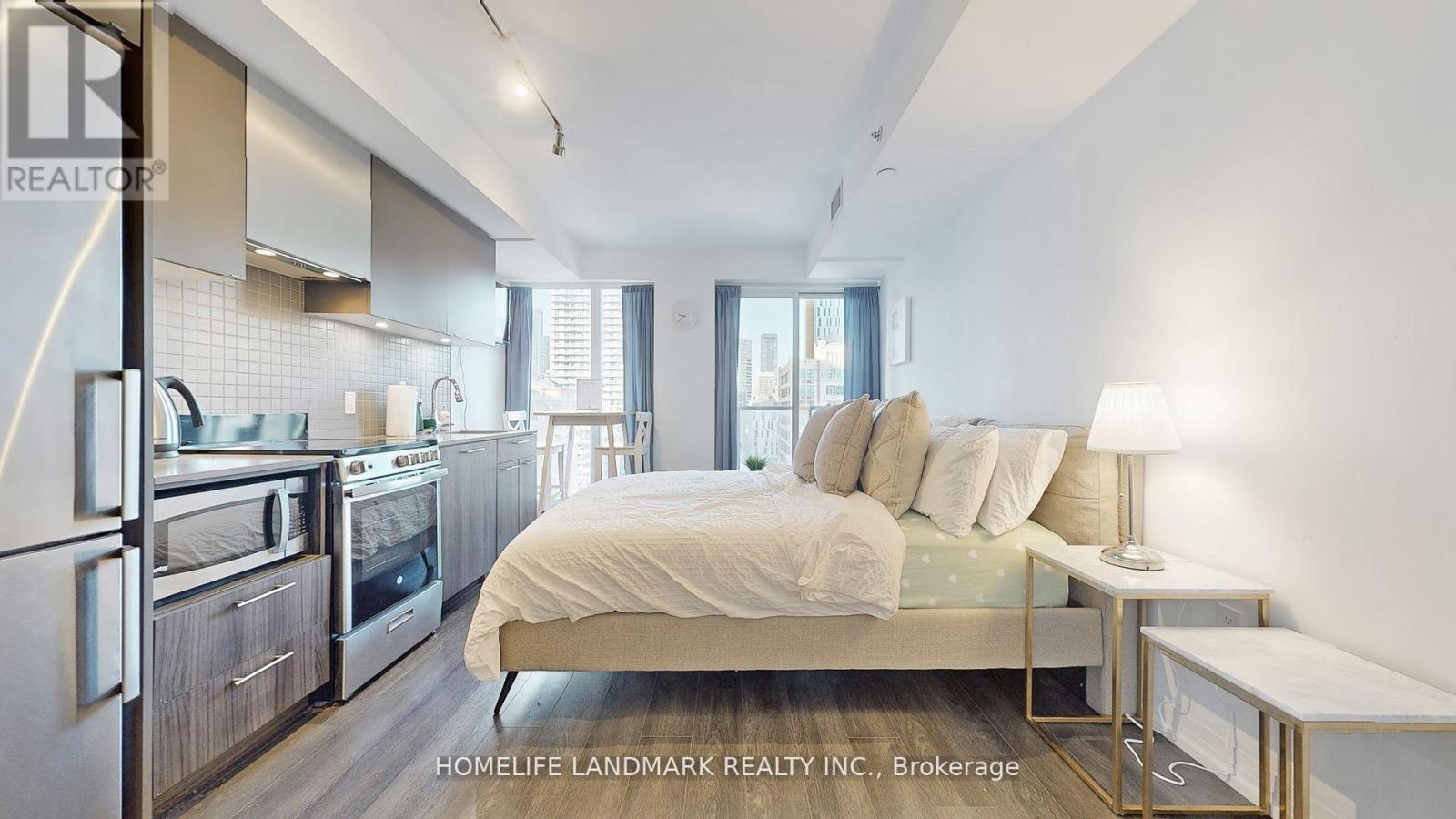 1227 - 251 JARVIS STREET, Toronto, Ontario