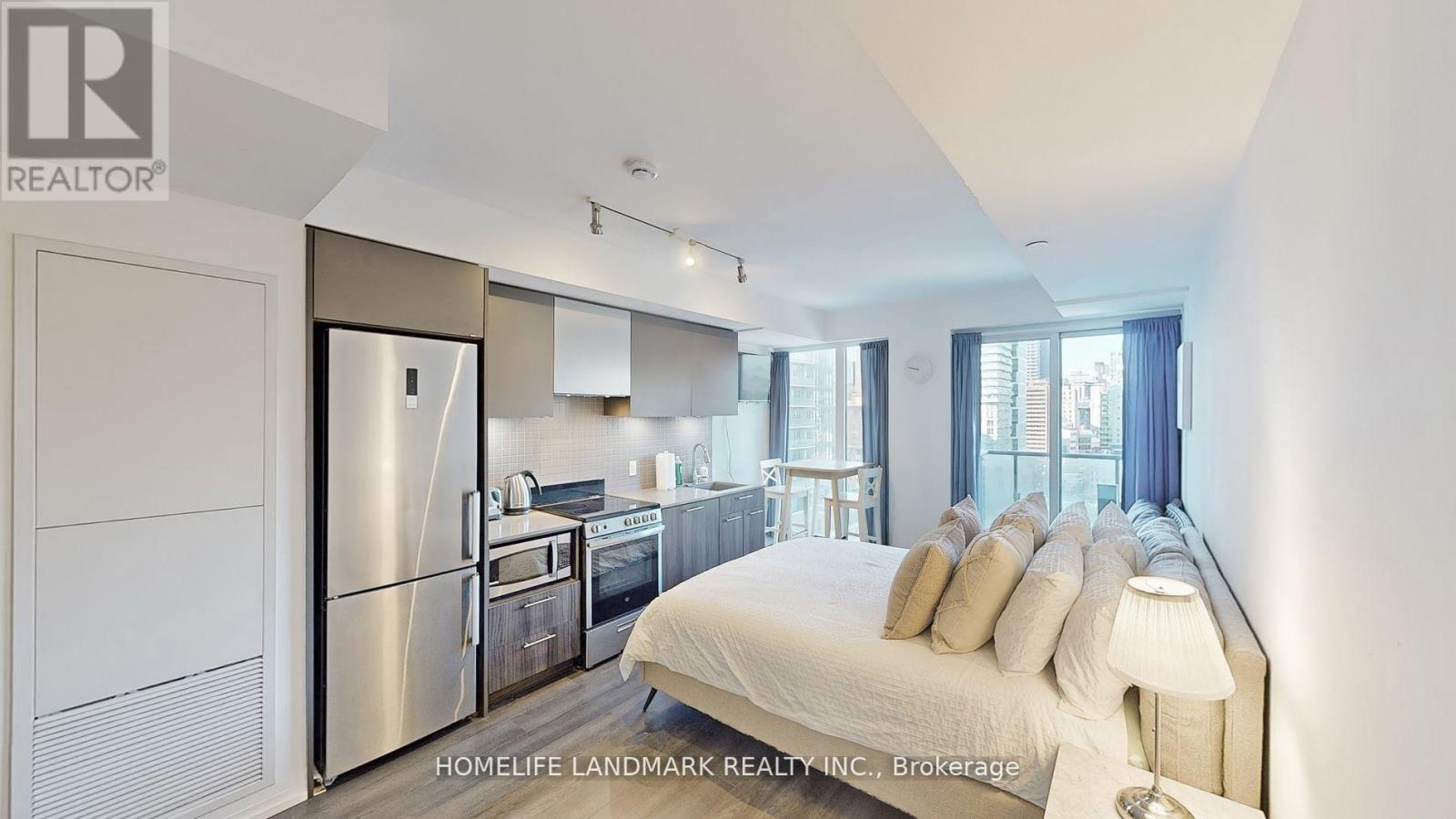 1227 - 251 Jarvis Street, Toronto, Ontario M5B 0C3 - Photo 2 - C12632326