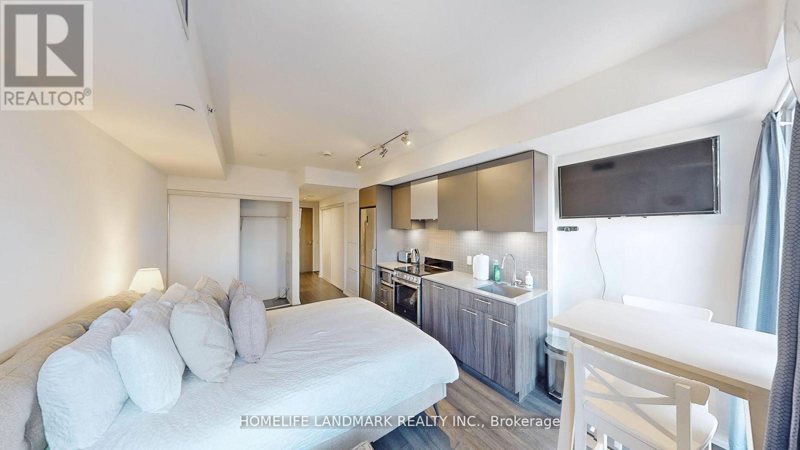 1227 - 251 Jarvis Street, Toronto, Ontario  M5B 0C3 - Photo 3 - C12632328