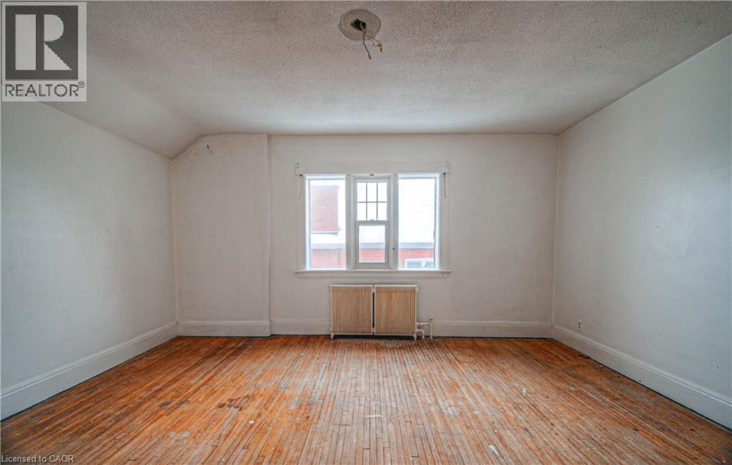 916 Queenston Road, Cambridge, Ontario  N3H 3K8 - Photo 33 - 40793116