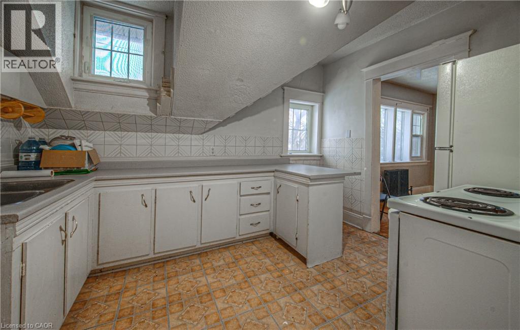 916 Queenston Road, Cambridge, Ontario  N3H 3K8 - Photo 36 - 40793116