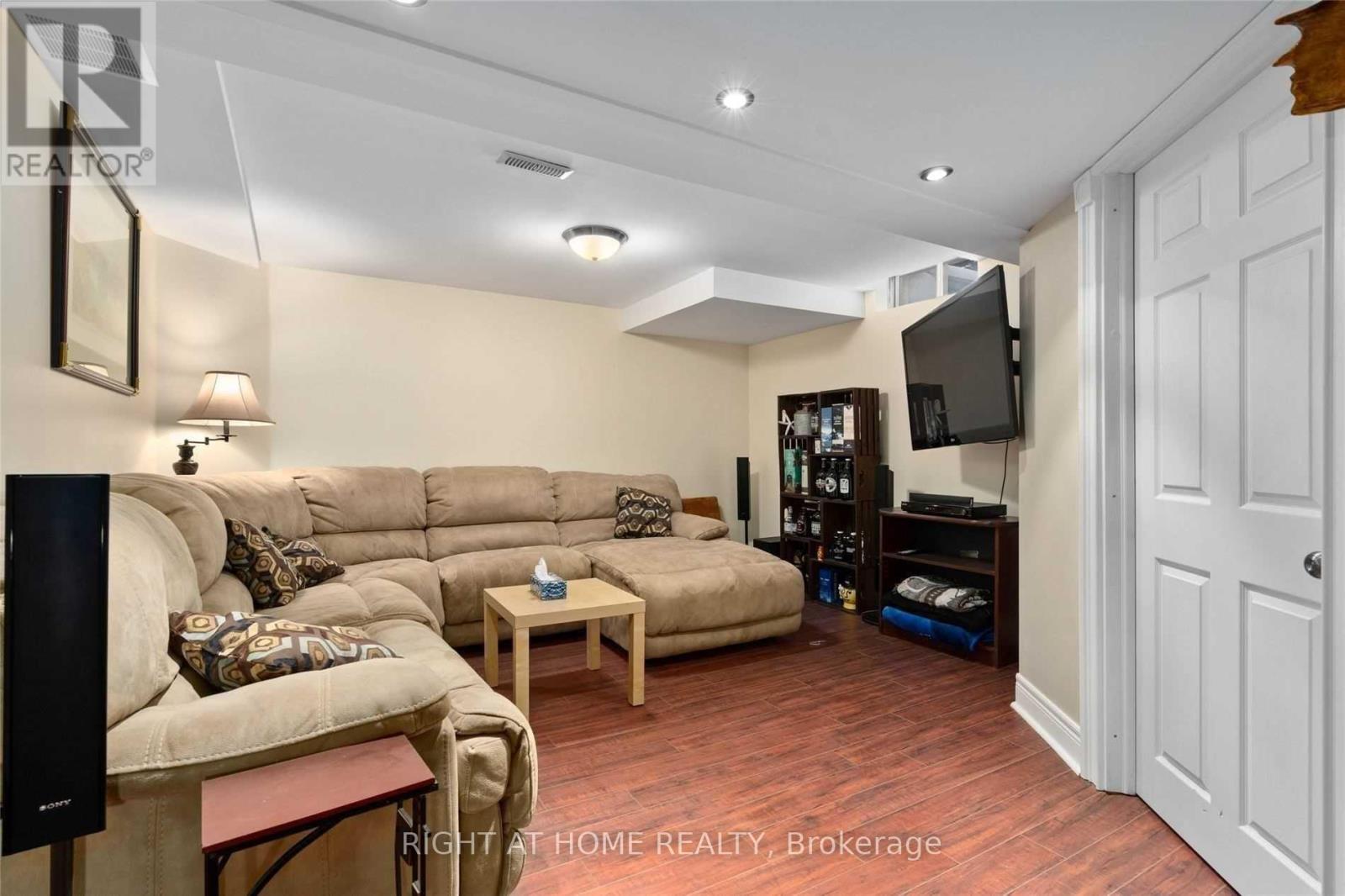 91 Brucker Road, Barrie, Ontario  L4N 8J1 - Photo 12 - S12632310