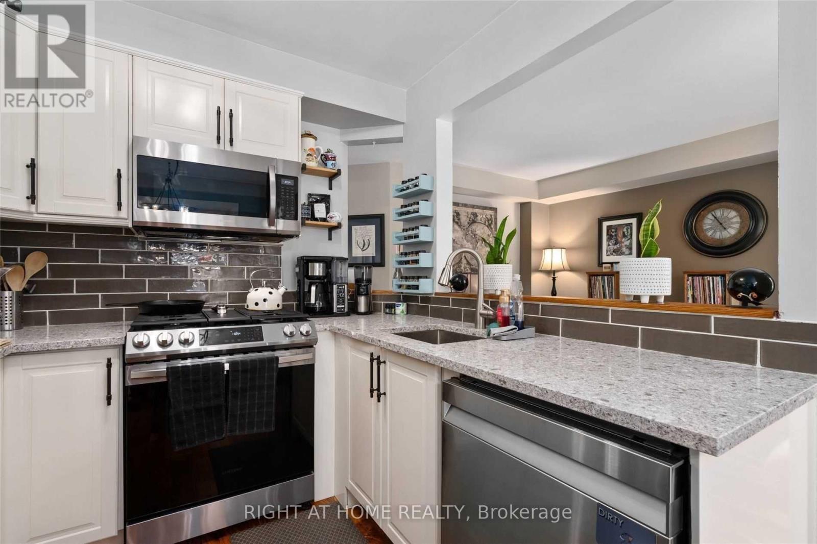 91 Brucker Road, Barrie, Ontario  L4N 8J1 - Photo 5 - S12632310