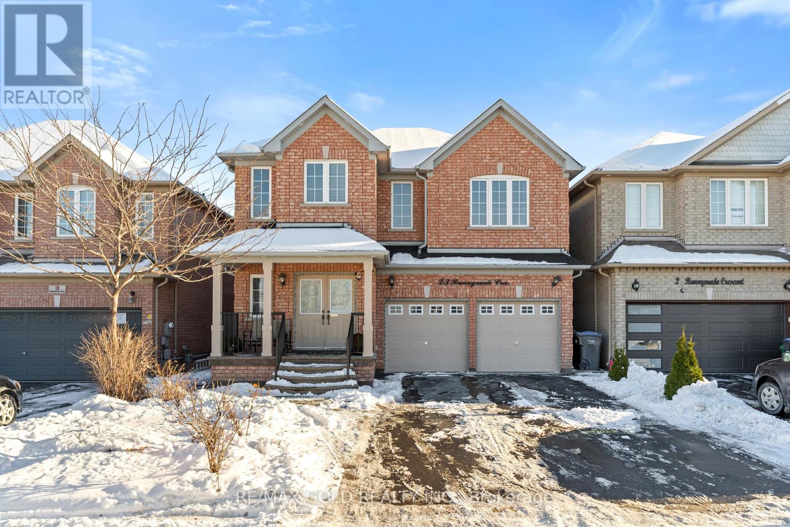 23 RUNNYMEDE CRESCENT, Brampton, Ontario