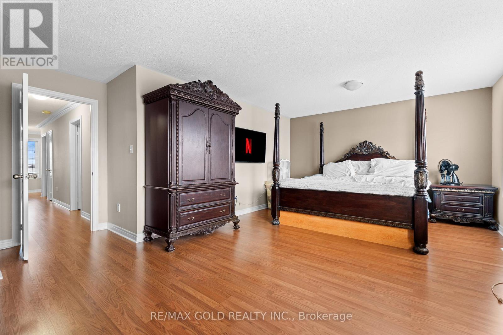 23 Runnymede Crescent, Brampton, Ontario  L6R 2L0 - Photo 22 - W12632294