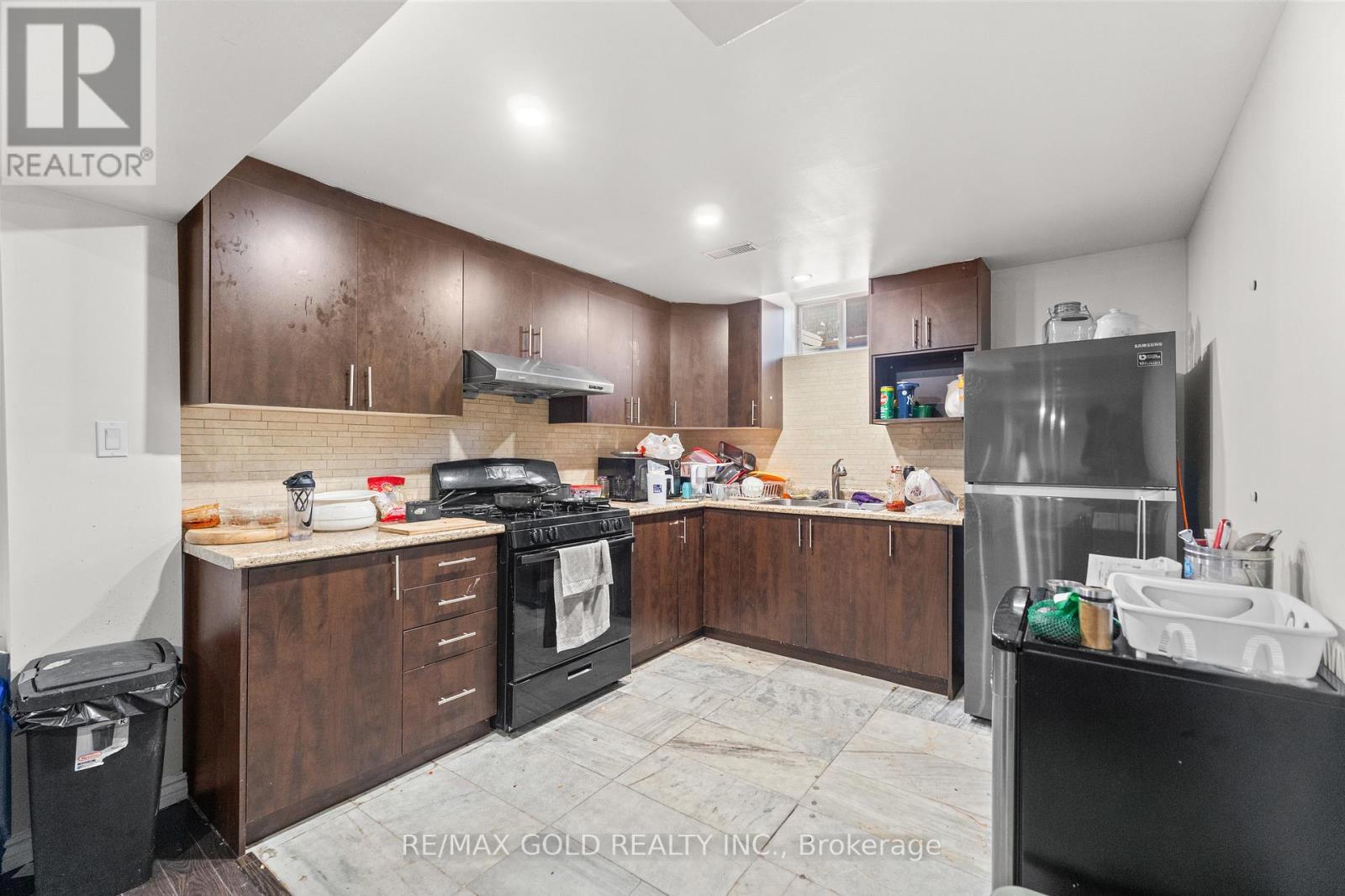 23 Runnymede Crescent, Brampton, Ontario  L6R 2L0 - Photo 41 - W12632294