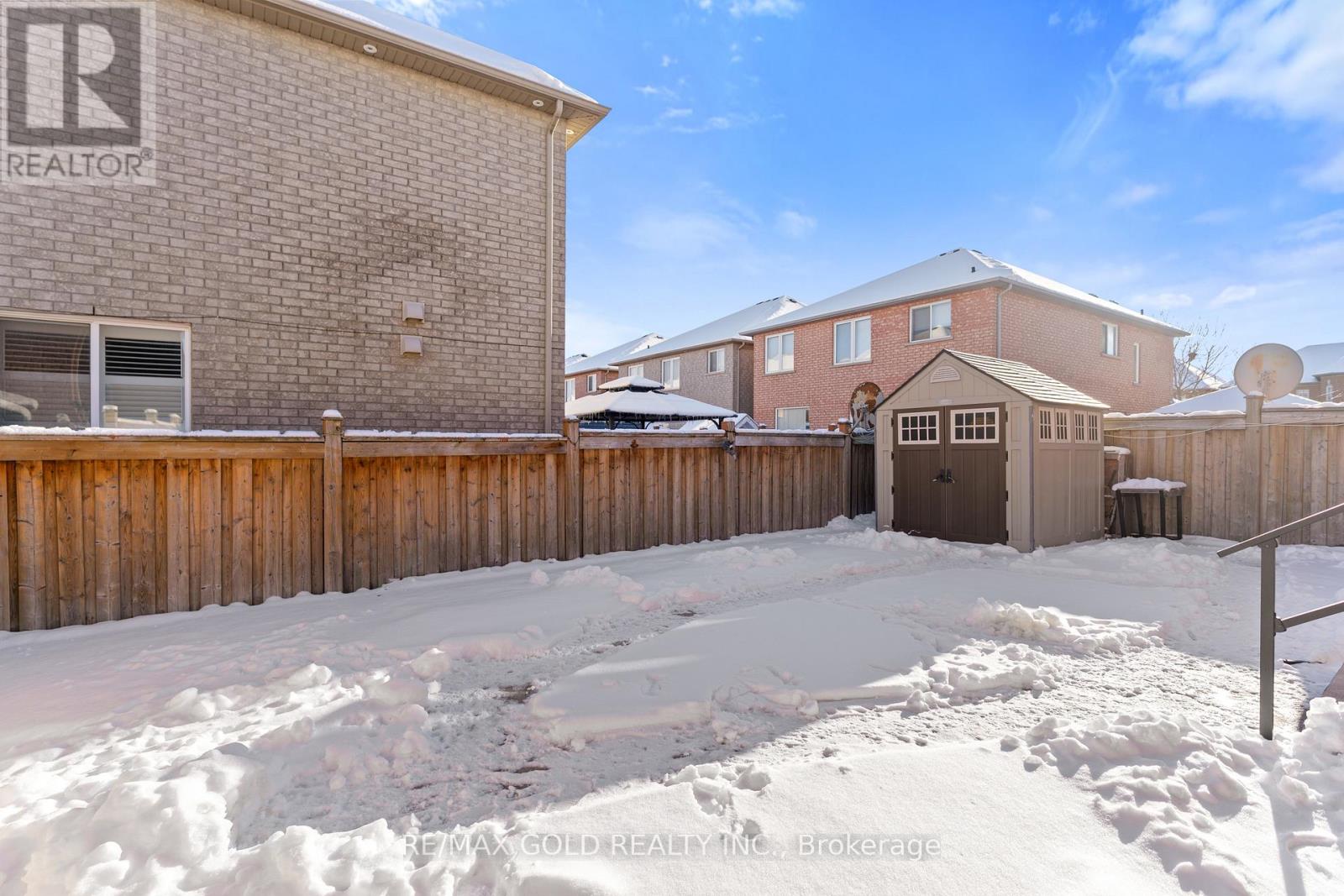 23 Runnymede Crescent, Brampton, Ontario  L6R 2L0 - Photo 47 - W12632294
