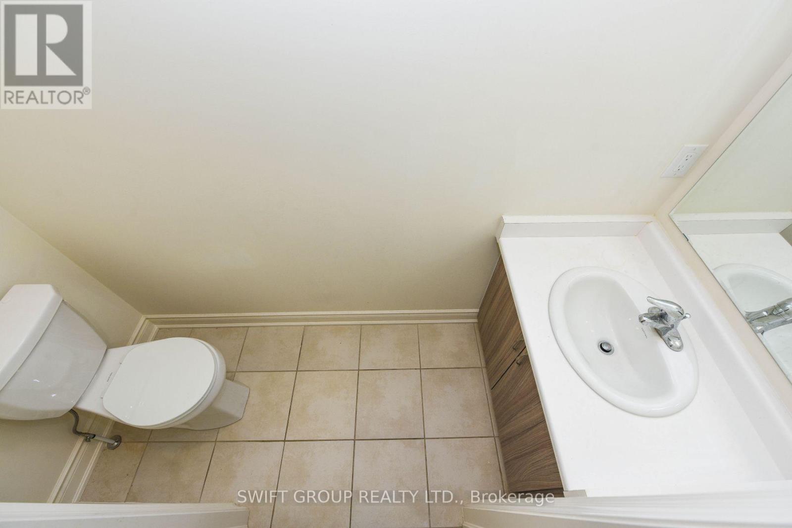 Upper - 24 Dotchson Avenue, Caledon, Ontario  L7C 4G6 - Photo 13 - W12632322