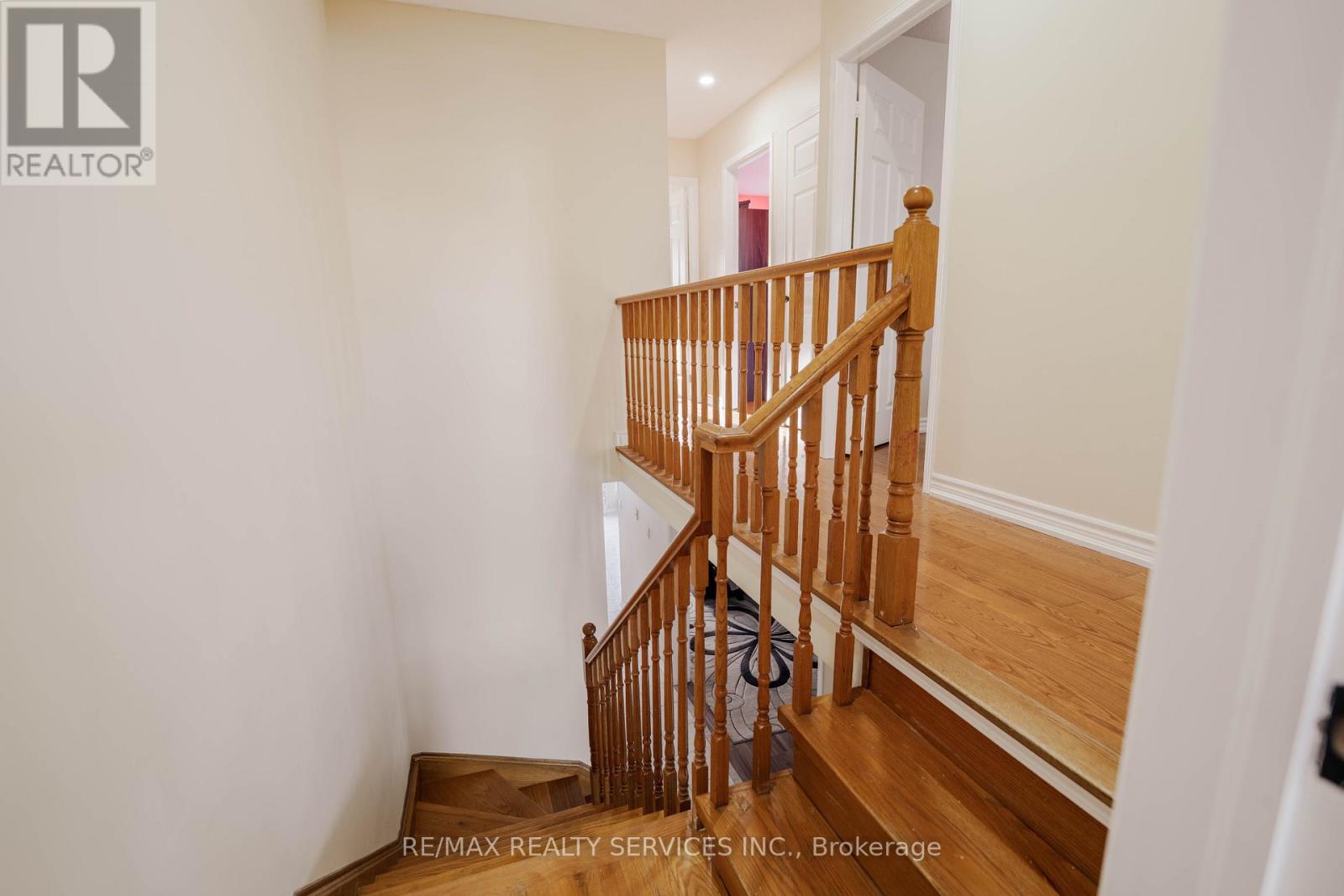 132 Lauraglen Crescent, Brampton, Ontario  L6Y 5A3 - Photo 17 - W12632334