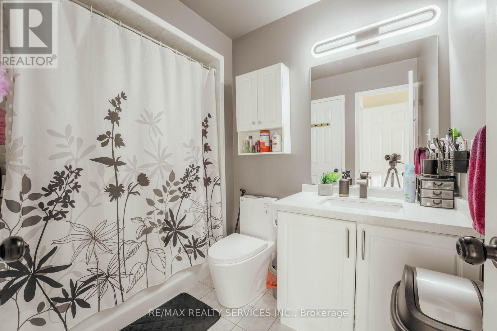 132 Lauraglen Crescent, Brampton, Ontario  L6Y 5A3 - Photo 24 - W12632334