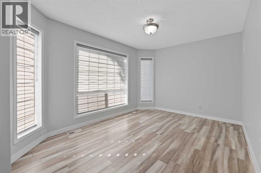 14 Tarington Park Ne, Calgary, Alberta  T3J 3V6 - Photo 10 - A2258667