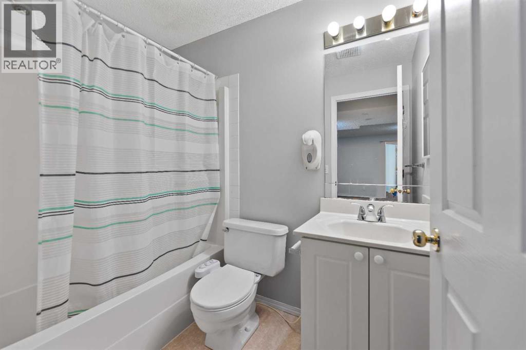 14 Tarington Park Ne, Calgary, Alberta  T3J 3V6 - Photo 37 - A2258667