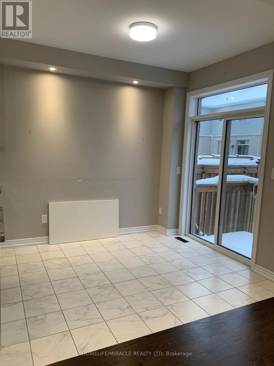 72 Clifford Crescent, New Tecumseth, Ontario  L0G 1W0 - Photo 10 - N12632284