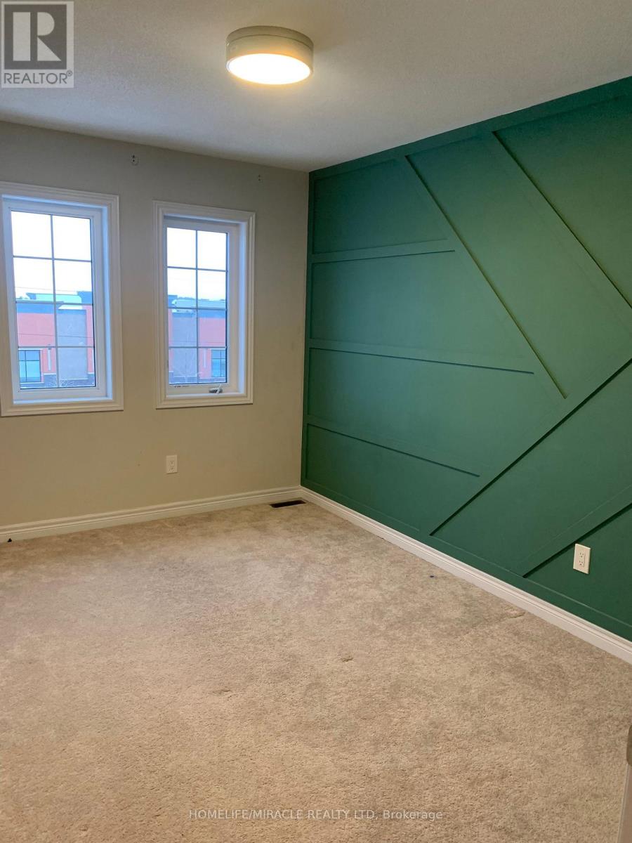 72 Clifford Crescent, New Tecumseth (Tottenham), Ontario  L0G 1W0 - Photo 23 - N12632284