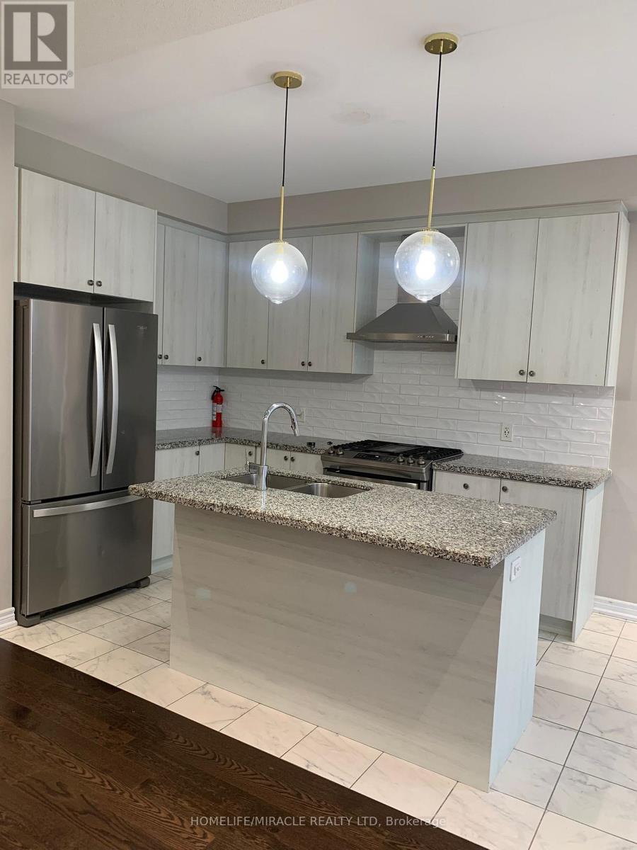 72 Clifford Crescent, New Tecumseth, Ontario  L0G 1W0 - Photo 9 - N12632284