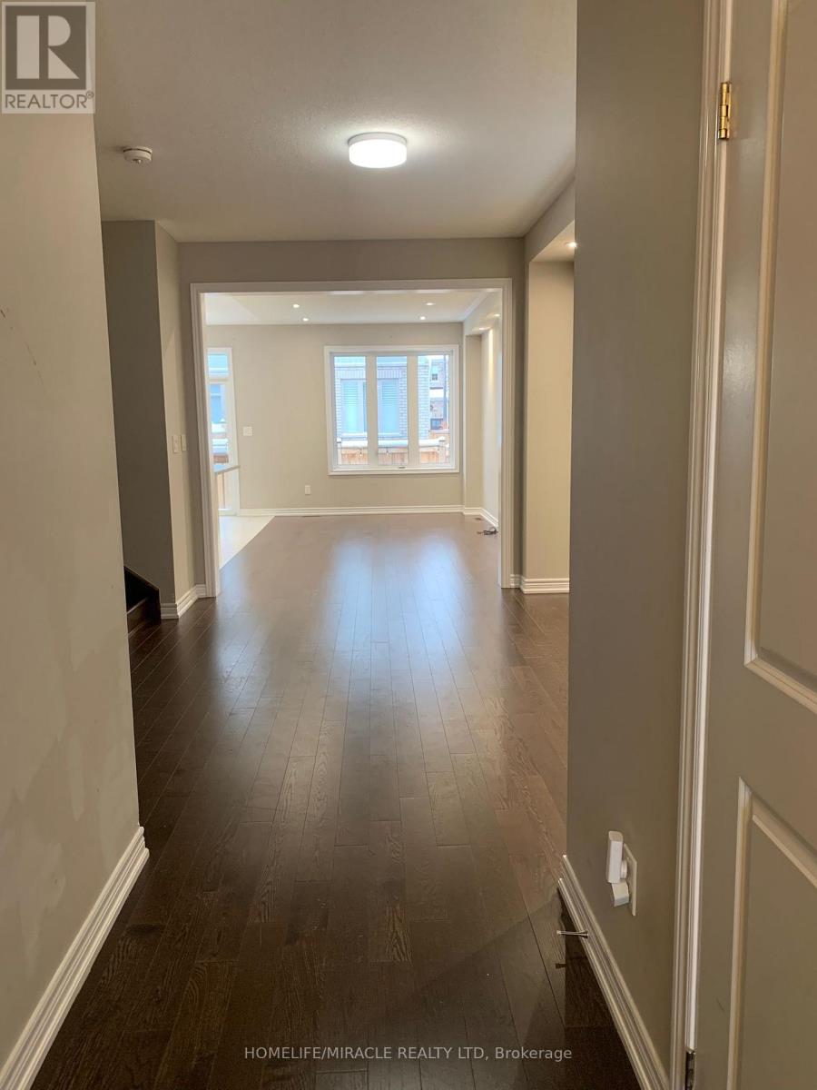 72 Clifford Crescent, New Tecumseth, Ontario  L0G 1W0 - Photo 3 - N12632284