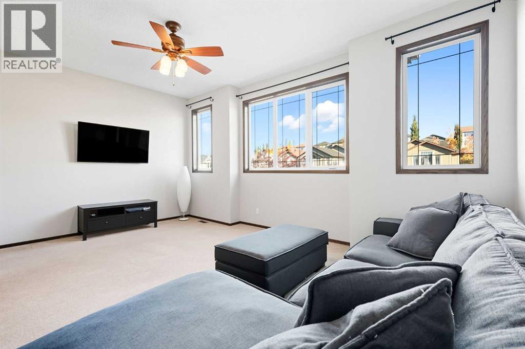 155 Sunset Close, Cochrane, Alberta T4C 0B2 - Photo 24 - A2267391