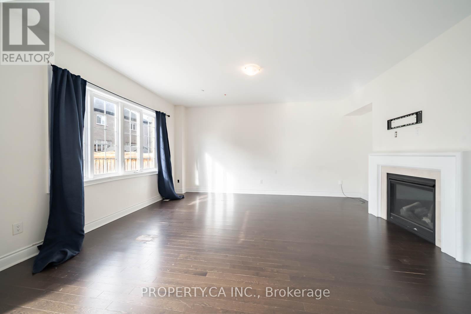 4 Landview Road, Brampton, Ontario  L6P 4G4 - Photo 19 - W12632336