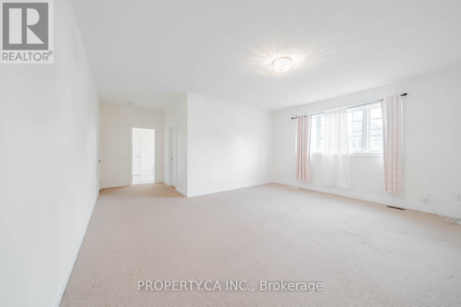 4 Landview Road, Brampton, Ontario  L6P 4G4 - Photo 33 - W12632336