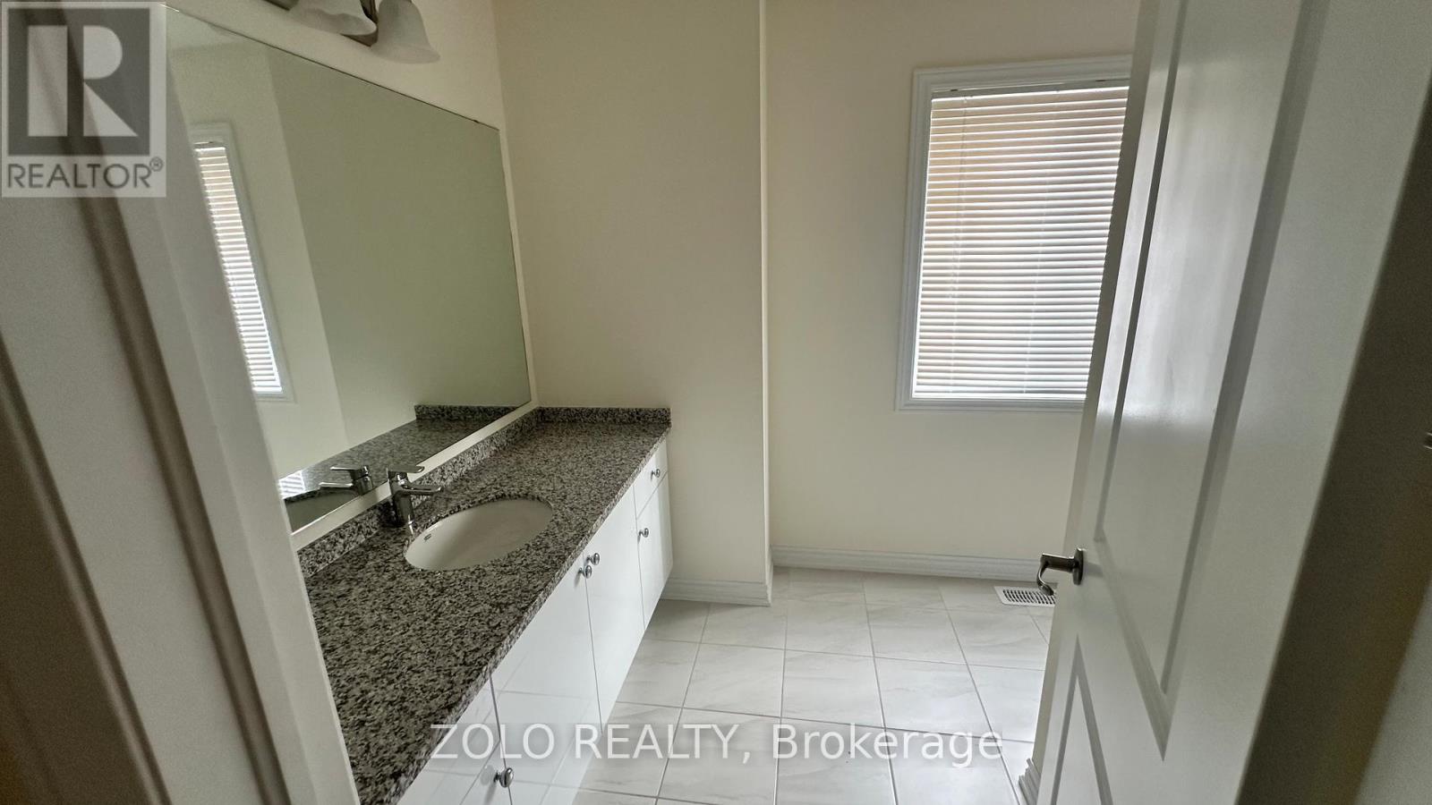 16 Stokes Road, Brant, Ontario  N3L 0L9 - Photo 5 - X12632338