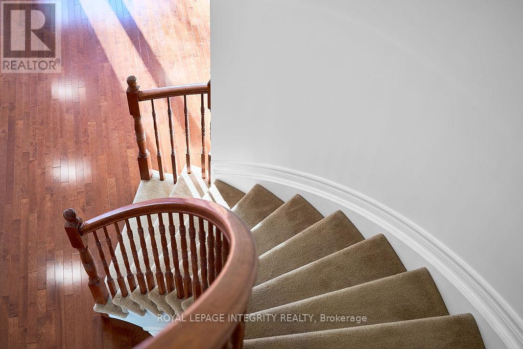 870 Fletcher Circle, Ottawa, Ontario K2T 0B8 - Photo 24 - X12632364