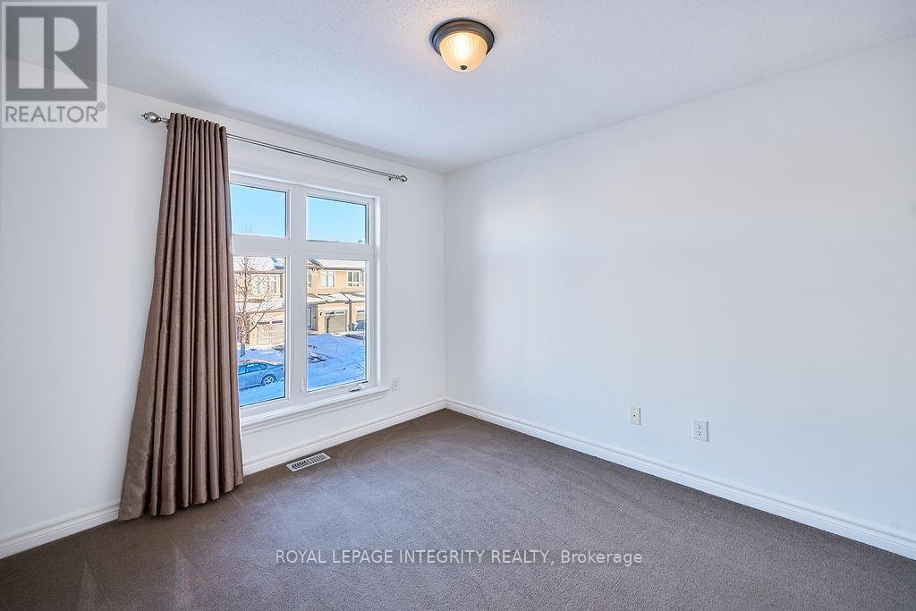 870 Fletcher Circle, Ottawa, Ontario K2T 0B8 - Photo 38 - X12632364